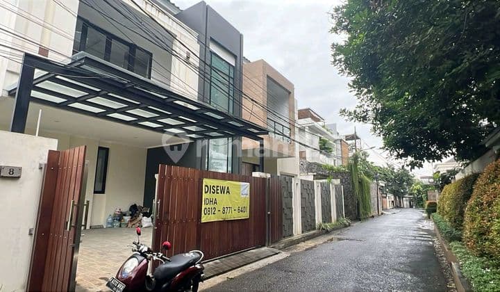 Disewakan House At Kemang Jakarta Selatan