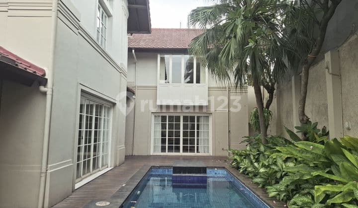 House For Rent In Compound Kemang