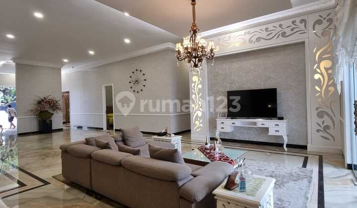 Disewakan Rumah Mewah Siap Huni Di Menteng Jakarta Pusat