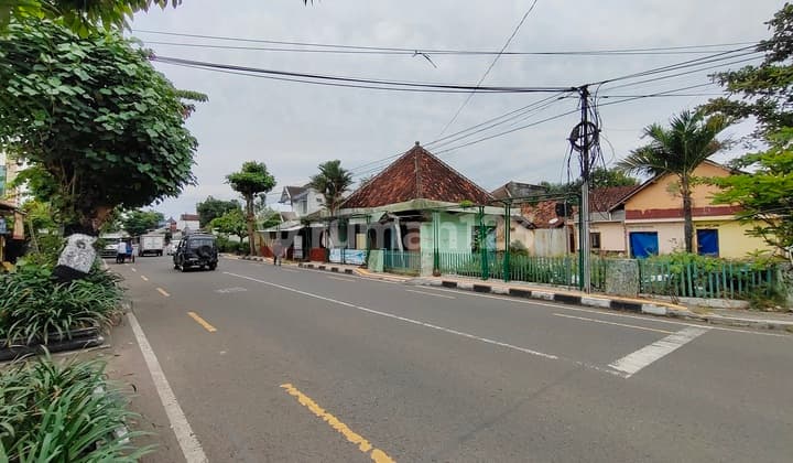 Tanah Tepi Jalan Raya Kota 800 Meter Hook