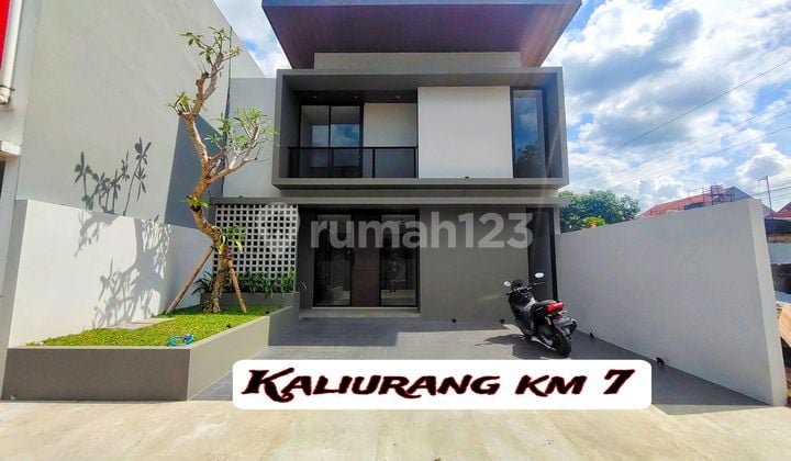 Rumah Jalan Kaliurang Km 7 Dekat Colombo