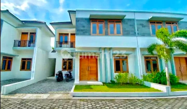Rumah Dalam Perumahan Godean Dekat Tugu Jogja