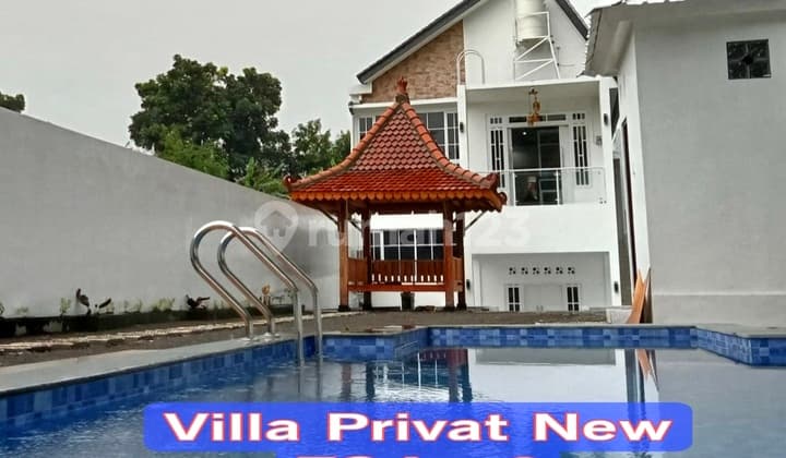 Villa Kolam Renang Tanah Luas Bangunan Baru Jogja