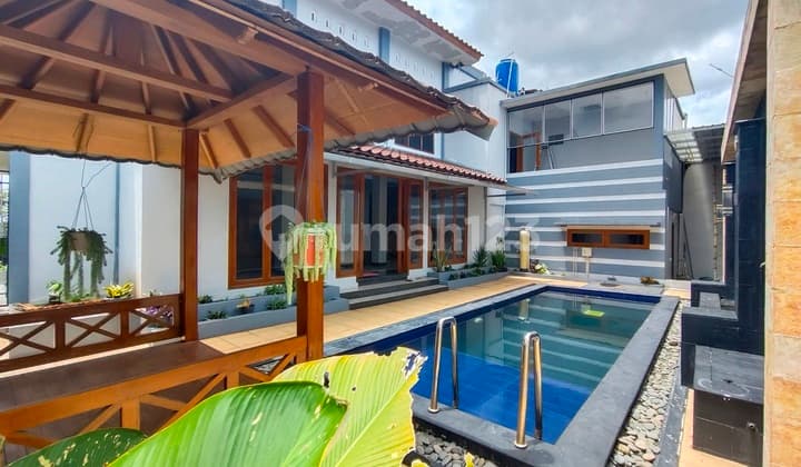 House Street Palagan Land Wide Swimming Pool