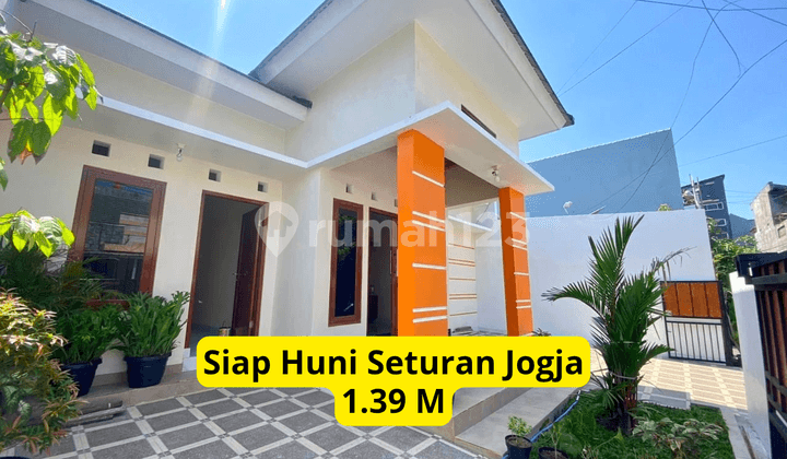 Sell House In Seturan Behind UPN Campus