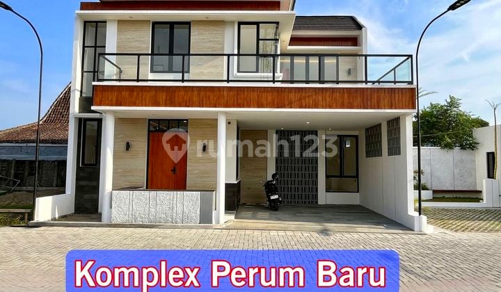 Dalam Perumahan 1 Miliaran 2 Lantai Sleman