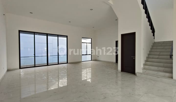 Disewakan Rumah Permata Hijau Pik 2 Pantai Indah Kapuk