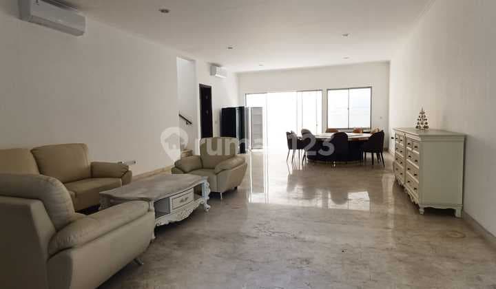 Disewakan Rumah Melody Golf Island Pik Pantai Indah Kapuk Jakarta Utara