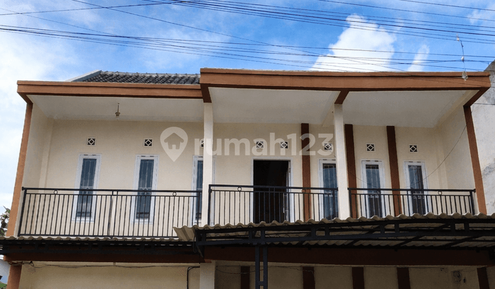 Rumah Modern Mewah 2 Lantai di Cihanjuang Dekat Pusat Pendidikan