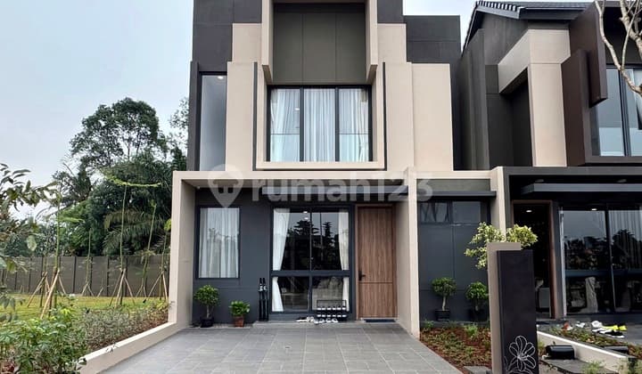 RUMAH 2 LANTAI STRATEGIS DAN 4 BEDROOM LYNELL 7 X 14 VIREYA BSD DEKAT TOL DEKAT SEKOLAH DEKAT PASAR MODERN