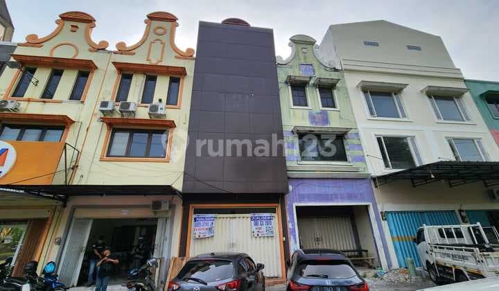 Disewakan dan Jual Ruko di Villa Bukit Mas Mh