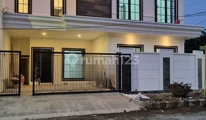 DIJUAL RUMAH New American Style Jemursari GRESS SS RK DIJUAL RUMAH New American Style Jemursari GRESS SS RK