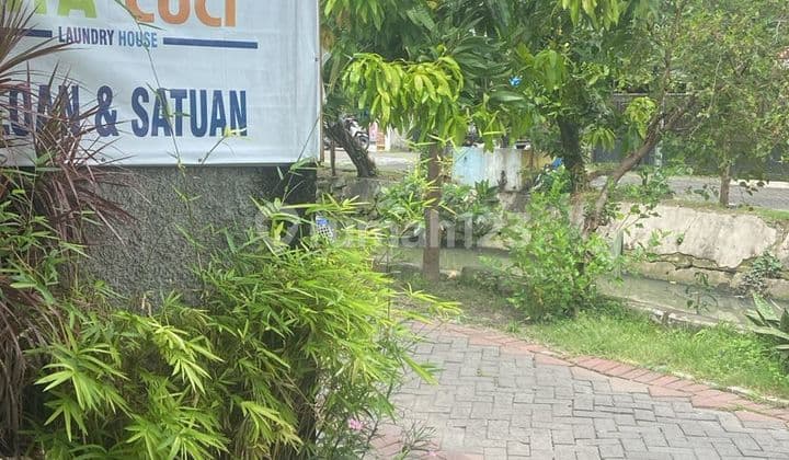 Dijual Rumah di Daerah Karang Menjangan (L A)