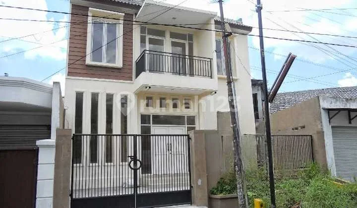 Jual Rumah di Darmo Indah Asri (Ys) Jual Rumah di Darmo Indah Asri (Ys)