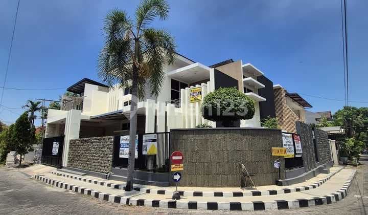 For sale fully furnished house in South Darmo Permai