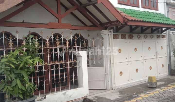 Dijual Rumah 2 Lantai di Kedung Cowek Ap