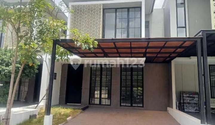 DIJUAL RUMAH GREEN LAKE CITRALAND AD DIJUAL RUMAH GREEN LAKE CITRALAND AD