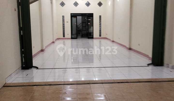 For Rent Strategic 1-Story Shop House on Raya Kalirungkut (L L)