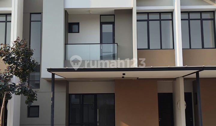 Disewakan Rumah Milenial Pik 2, Uk 8X15, Siap Huni