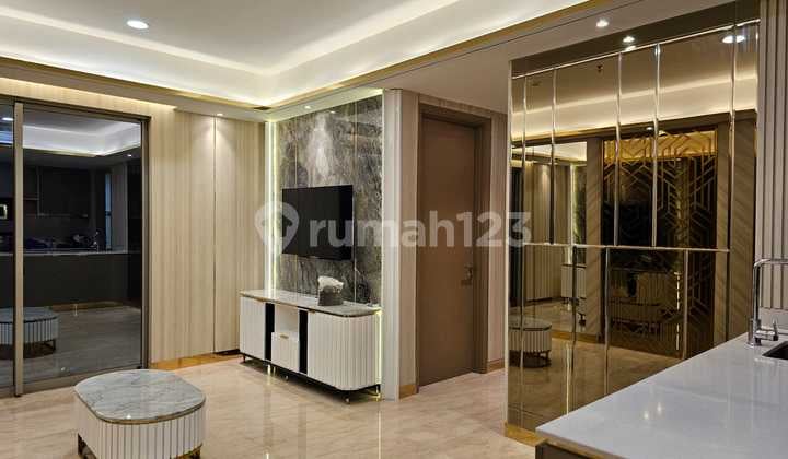 Dijual Apartemen Gold Coast Pik, Luas 90M, 2 Kamar Tidur, Furnished Mewah