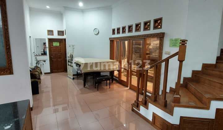 Rumah Eksklusif Dijual di Setraria Bandung Utara