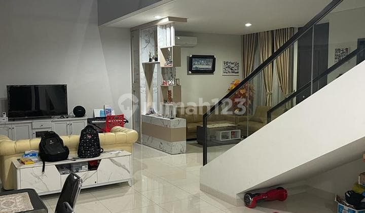 House for Quick Sale at Summarecon Bandung, Emily.