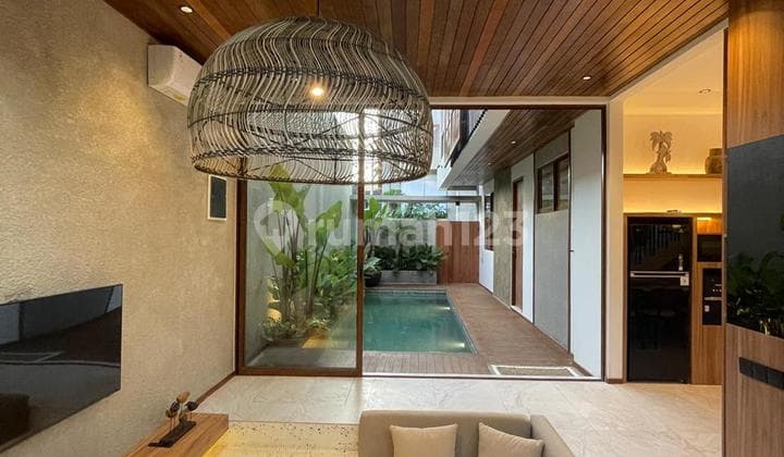 Villa Mewah Dijual di Canggu Kabupaten Badung Bali