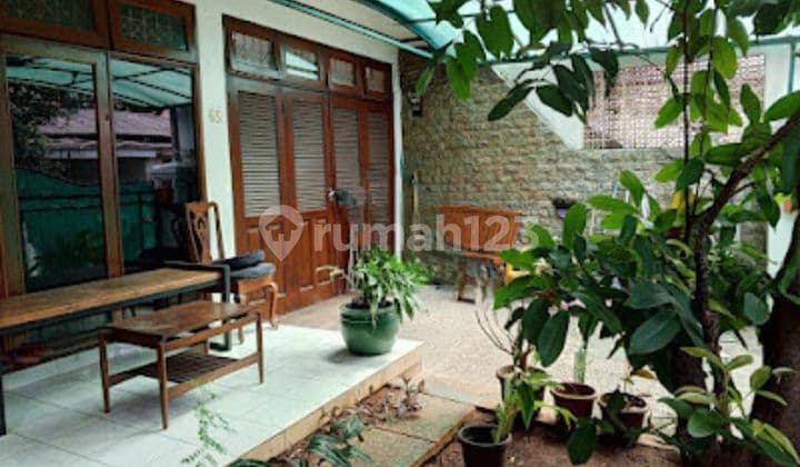 Jl Delman Bendi
Tanah Kusir, Rumah Asri Dijual, Loc Dekat SMA 47, Strategist SHM