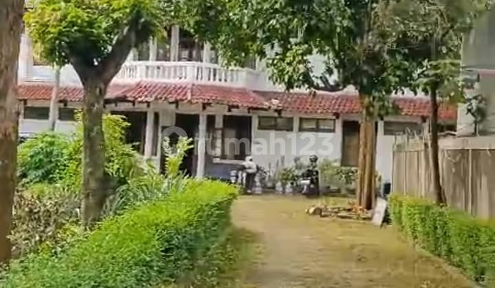 Kost,an 20 Kamar . Jl Kober Pondok Cina Depok. 1114 M2 Full Isi Mahasiswa