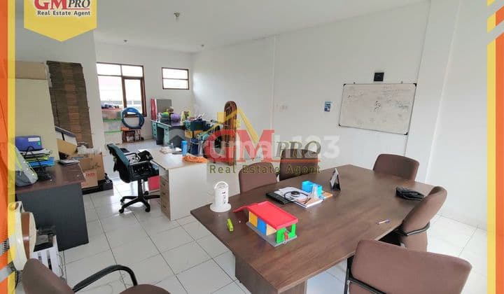 RUKO BAGUS DAN STERATEGIS DI DERWATI - BANDUNG TIMUR