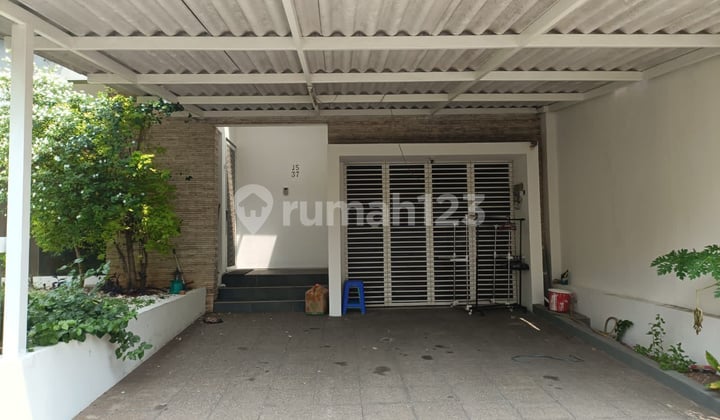 DISEWAKAN RUMAH 2 LANTAI CANTIK CITRA JAKARTA BARAT Rumah Unfurnished Baru SHM - Sertifikat Hak Milik di Citra garden 6, Citra Garden