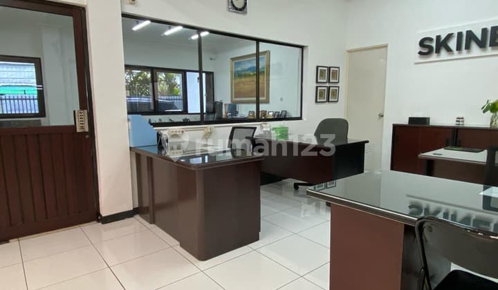 Dijual Rumah/Gudang Siap Pakai Bisa Untuk Konveksi Gudang Kantor Gudang 1350 m² SHM - Sertifikat Hak Milik