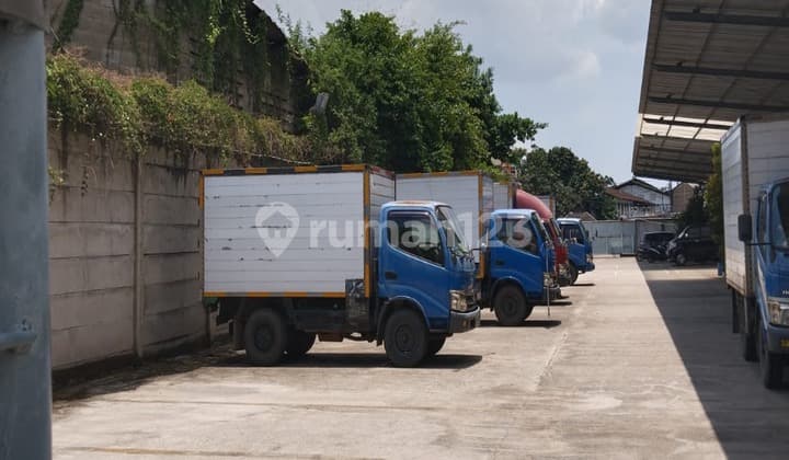 Dijual Dan Sewa Gudang Dan Kantor Didaan Mogot 3in1 Siap Pakai Tidak Pernah Banjir Gudang di Daan Mogot 5806 m² HGB - Hak Guna Bangun
