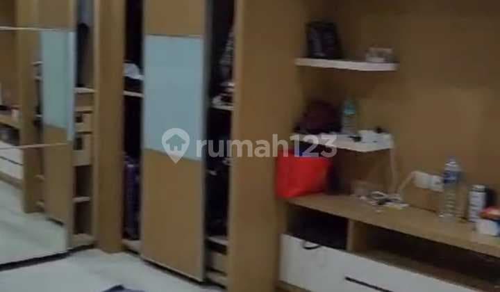 Disewakan Rumah Golf Lake Hampir Full Furnished Nego