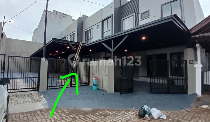 For Sale Brand New House in Griya Loka BSD Sector 1.3, Carport for 4 Cars