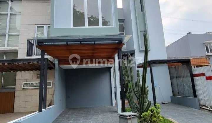 Rumah Siap Huni di Kebayoran Bintaro Jaya, Design Modern Lokasi Premium