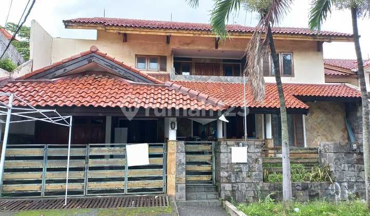 Rumah di Bintaro Jaya Sektor 2, Dekat ke Stasiun Pondok Ranji