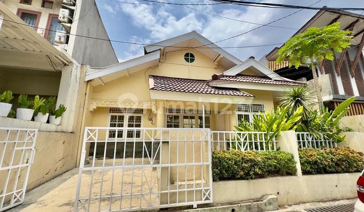 Rumah Bintaro Sektor 9 Lokasi Strategis Dekat Akses Tol Pondok Aren
