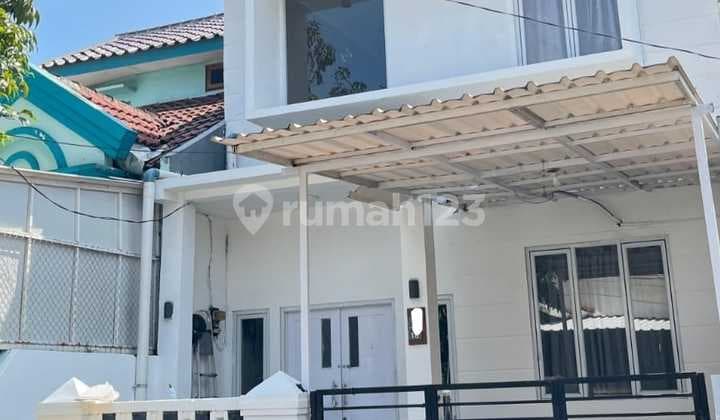 Rumah Cantik di Graha Raya, Minimalis 2 Lantai Dalam Cluster