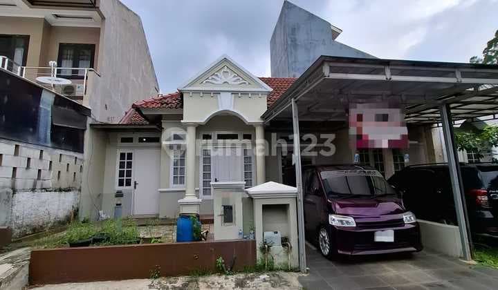House in Graha Raya Cluster Fedora near Transmart Graha, Flood-Free