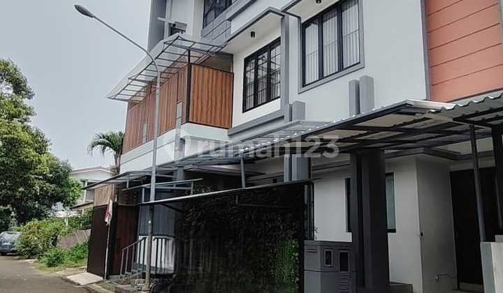Rumah di Graha Bintaro Siap Huni Ada Swimming Pool, Dekat Tol Parigi