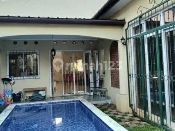 Rumah Bintaro Sektor 9 Dijual Cepat, Ada Private Pool Dalam Cluster