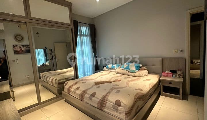 *Dijual Rumah Full Furnished di Greenlake Cluster Amerika Luas Tanah 10,5 X 15(160M2), di Cengkareng, Jakarta Barat.*(Kode Rmrg 2984)