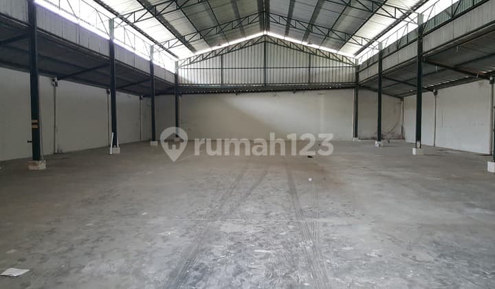 *Dijual & Disewakan Gudang Strategis Siap Pakai di Cipondoh Tangerang Luas 926M2..*Sewa Gudang(Kode Rmrg 2901)