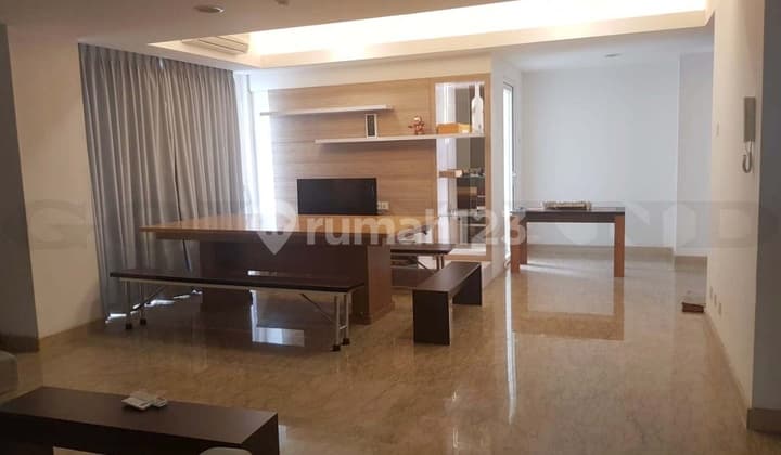 KODE :16735(Br/Fd) Apartemen Dijual The Royal Springhill, Full Furnish, Luas 144,38 Meter
