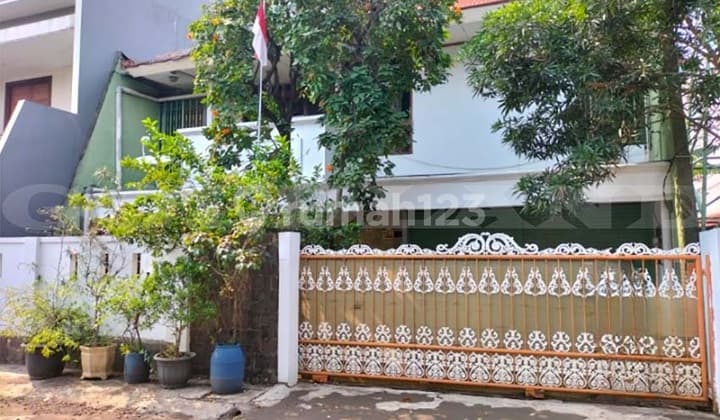Rumah Dijual Kota, Luas 282 Meter, Kode 18760 Bn fd