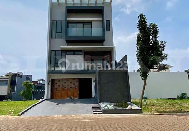 Rumah Dijual Kelapa Gading, Semi Furnish, Luas 10x20 Meter, Kode 19064 Fd