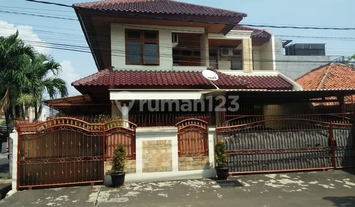 Disewa Rumah Kayu Putih, Hook, Luas 265 Meter, Kode :21540 Br