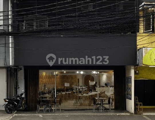 For Sale Shop House in Pasar Baru, Strategic Location, Area 154 Meters, Code: 21314 Wb