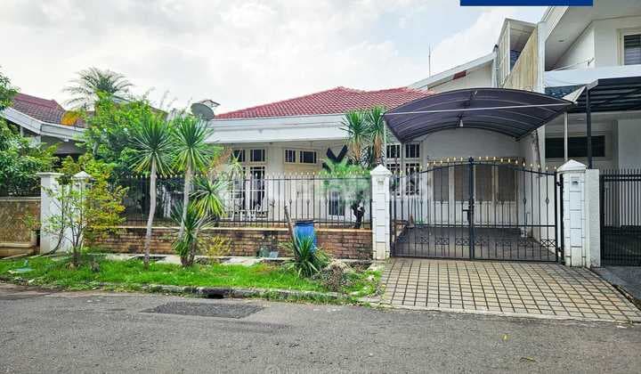 Rumah Intercon Kebon Jeruk Lokasi Sangat Bagus Lt 300m2